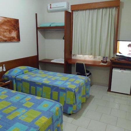 Uberlândia Sanare Hotel מראה חיצוני תמונה