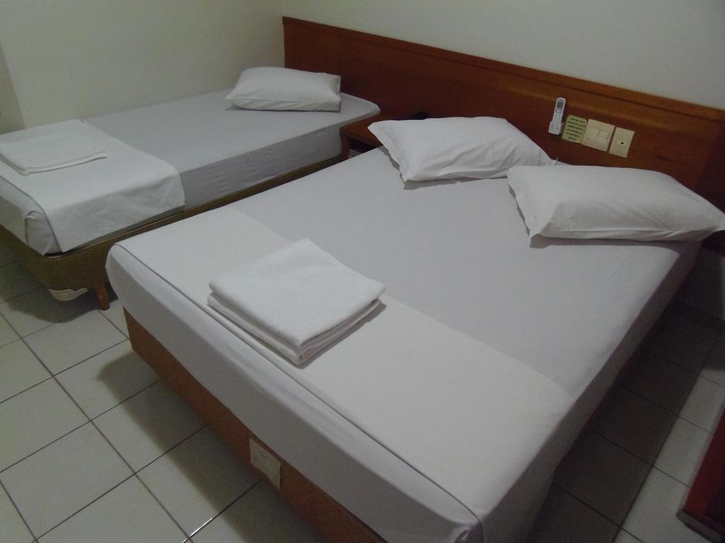 Uberlândia Sanare Hotel מראה חיצוני תמונה