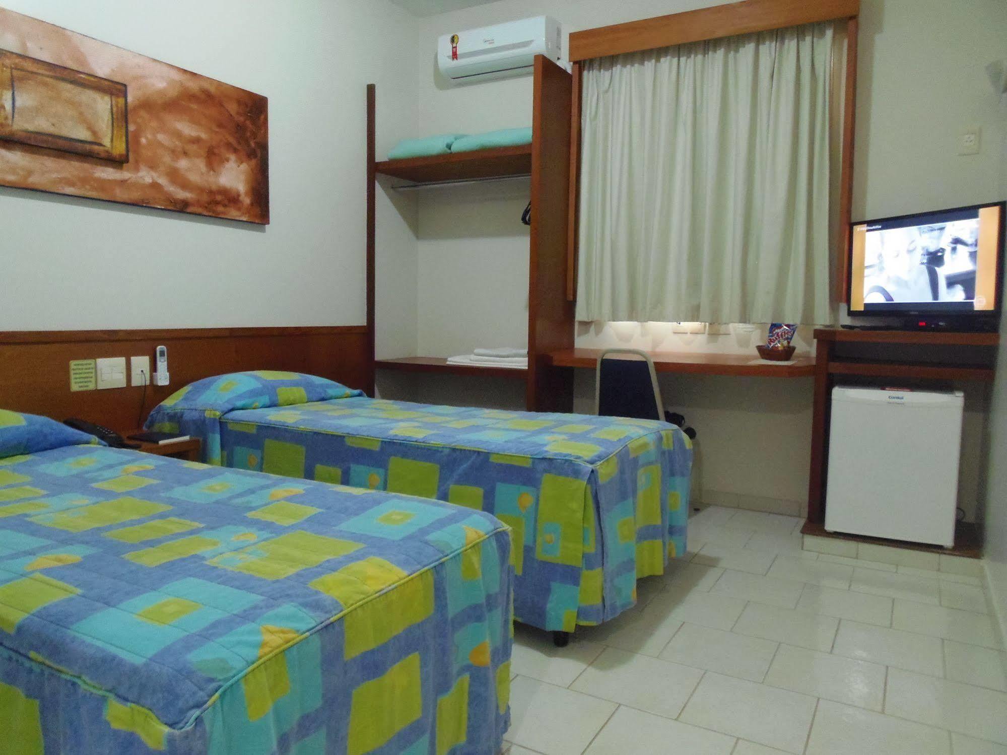 Uberlândia Sanare Hotel מראה חיצוני תמונה