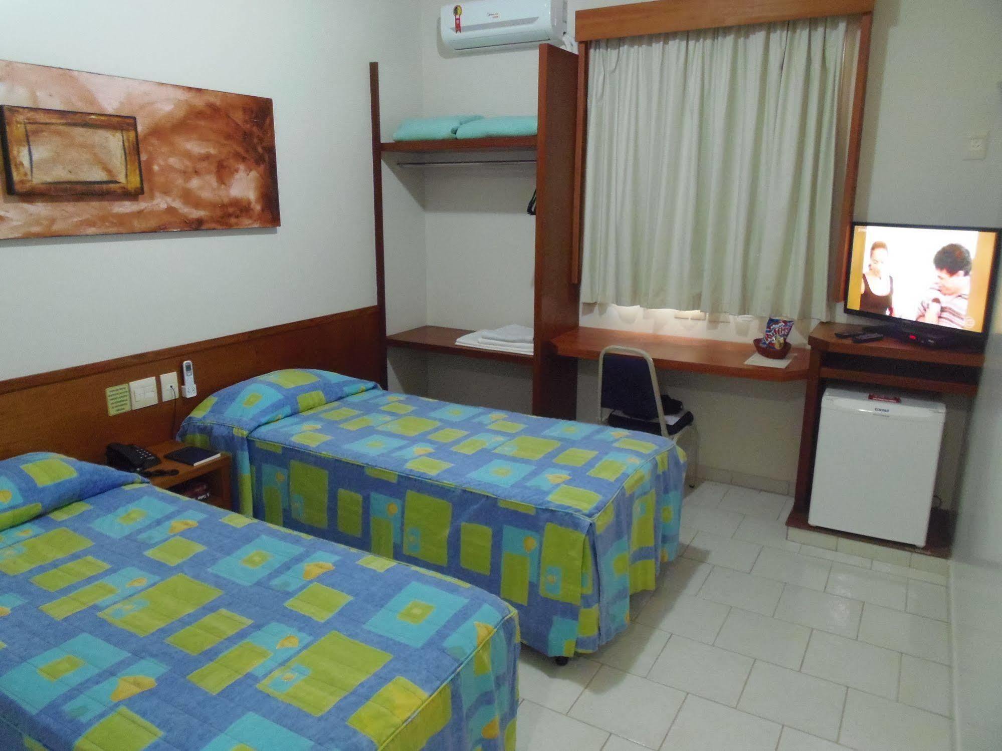 Uberlândia Sanare Hotel מראה חיצוני תמונה