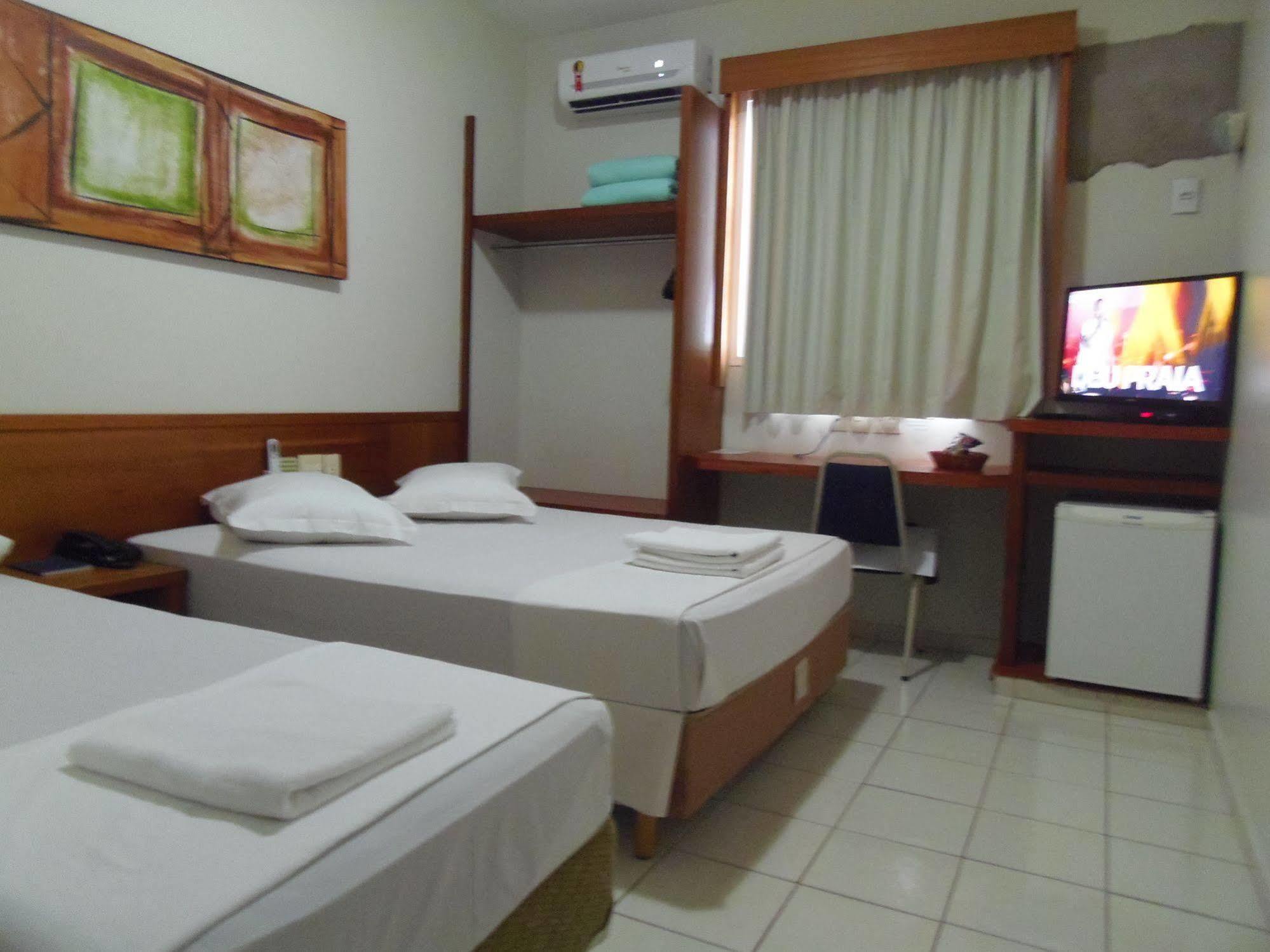 Uberlândia Sanare Hotel מראה חיצוני תמונה